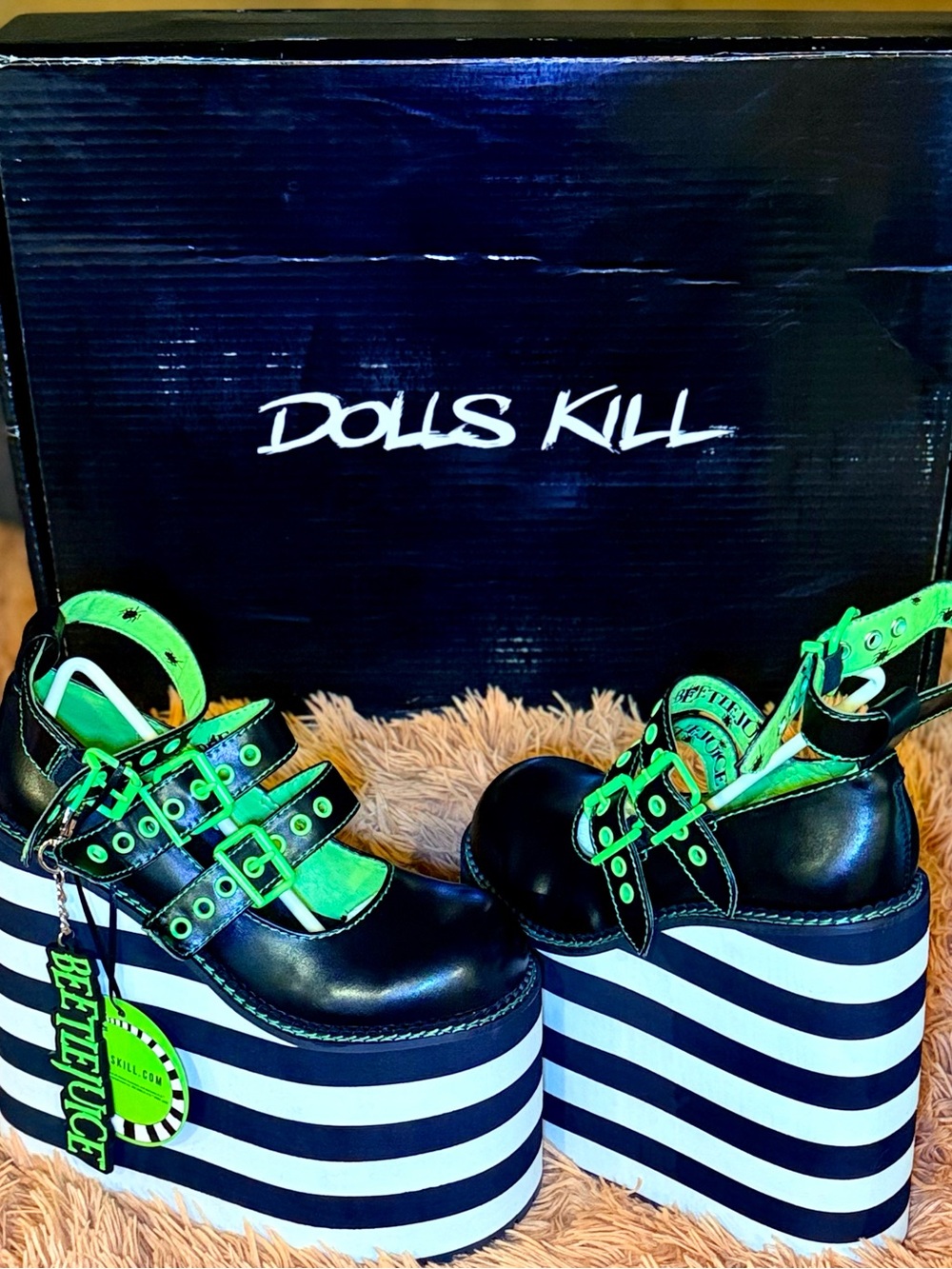 Dolls Kill x Beetlejuice Bio-Exorcist Platform Mary Janes Size 9 NEW